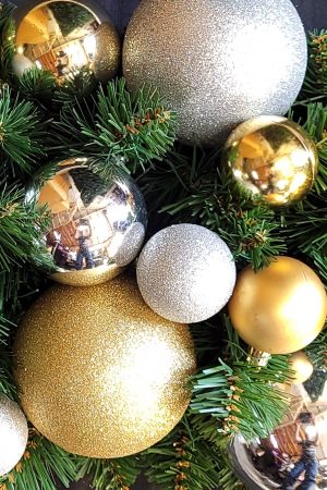 GoldnSilver Ball Decoration Kit