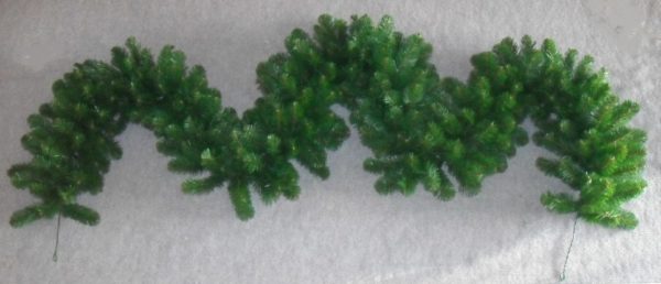 Alberta Spruce Garland