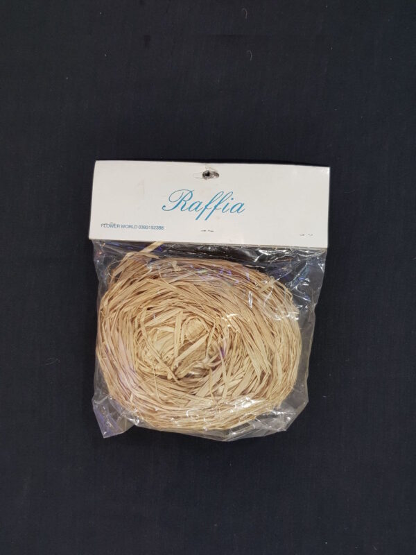 Raffia Natural Hank